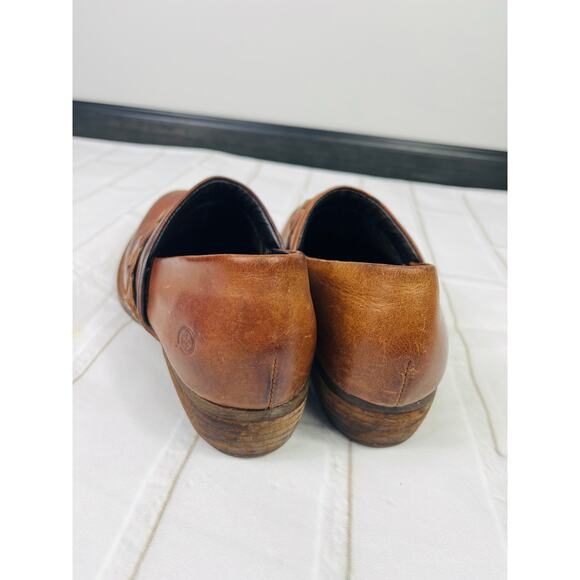 Born brown leather booties loafers sz 6 - Picture 5 of 7